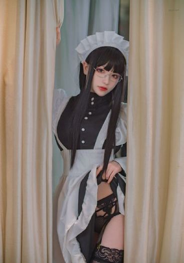 美女露出让男生揉的电影_HD动漫免费观看