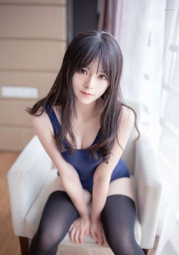 迷人的女保姆_国产剧电影免费在线